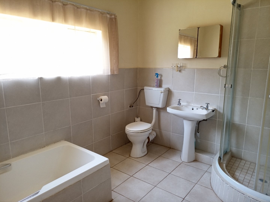 4 Bedroom Property for Sale in Brandfort Free State